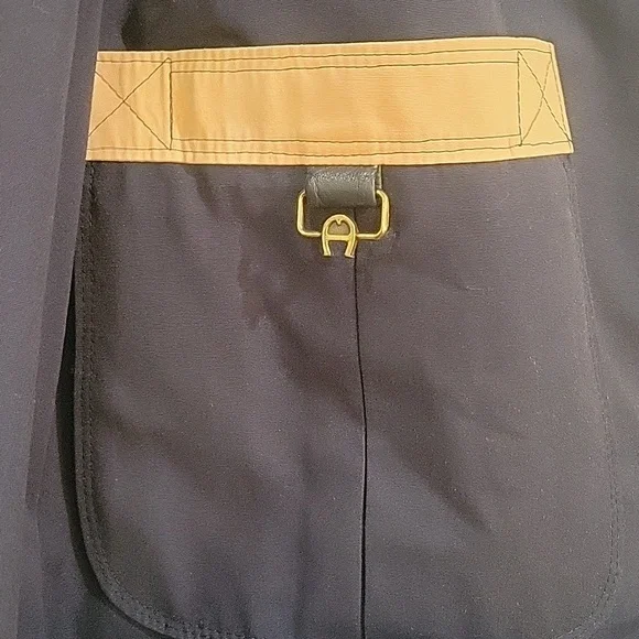 Reversible navy/camel , Structured Trench - Picture 4 of 12